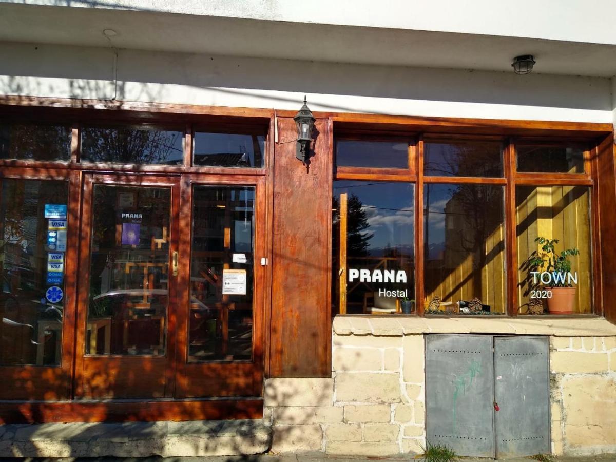 Alojamiento Curru Leuvu Bariloche Hotel Eksteriør billede